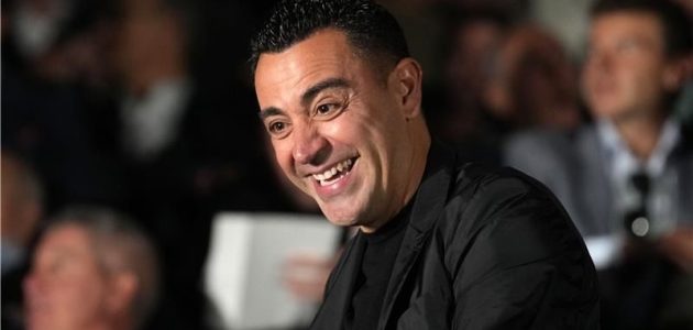 لتجنب المعاناة.. تشافي يفسر نصيحته إلى فليك